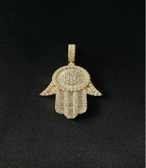 High Quality Fashion Zircon Inlaid Hand Pendant With Flowers