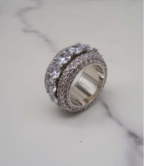 luxury gold plated full studded L-cz diamond rotating ring